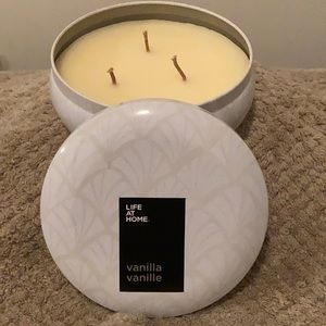 Life At Home 3 wick vanilla scented candle